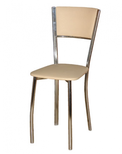 Обеденная зона: стол «Шарди О», стул «Альфа»